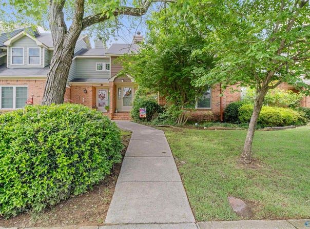 2747 Wynterhall SE, Huntsville, AL 35803