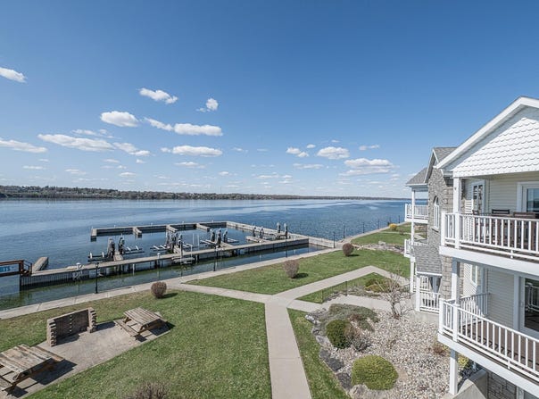 12 Dockside, Morristown, NY 13669