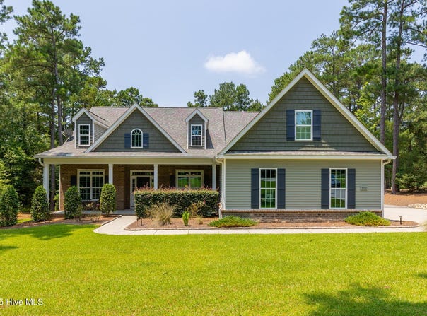 3952 Niagara Carthage Road, Whispering Pines, NC 28327