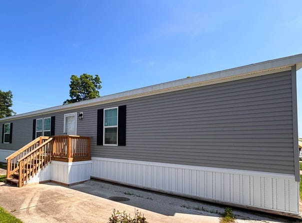 21323 Lakeview Dr., Warrenton, MO 63383