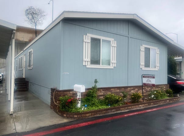 1241 N East Street, Anaheim, CA 92805