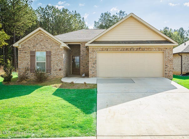 554 Birchwood Boulevard, Pearl, MS 39208