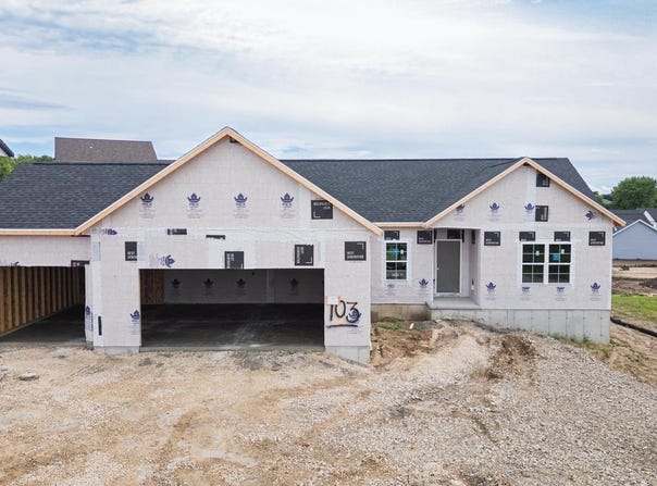 103 Chestnut Court, Theresa, WI 53091