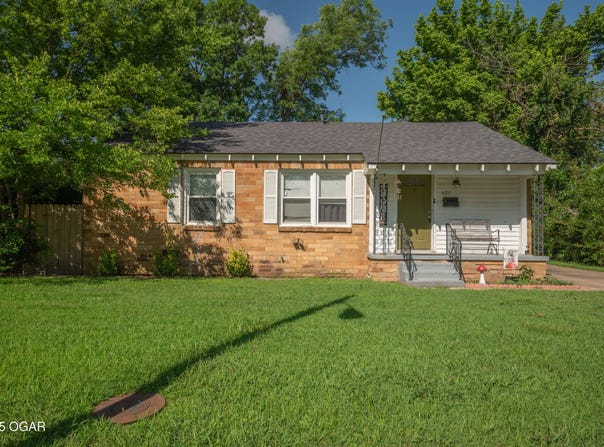 425 NW D Street, Miami, OK 74354