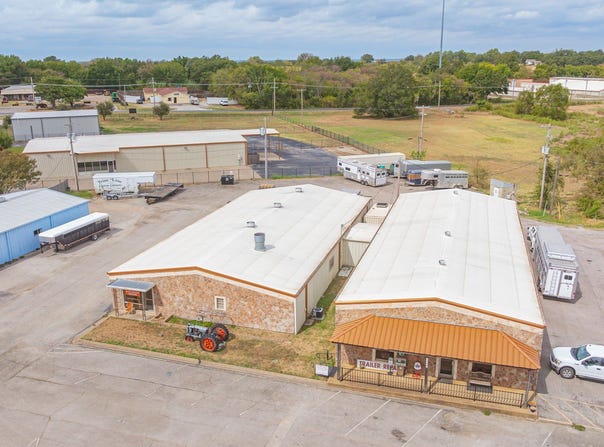 1200 S Highway 377, Pilot Point, TX 76258