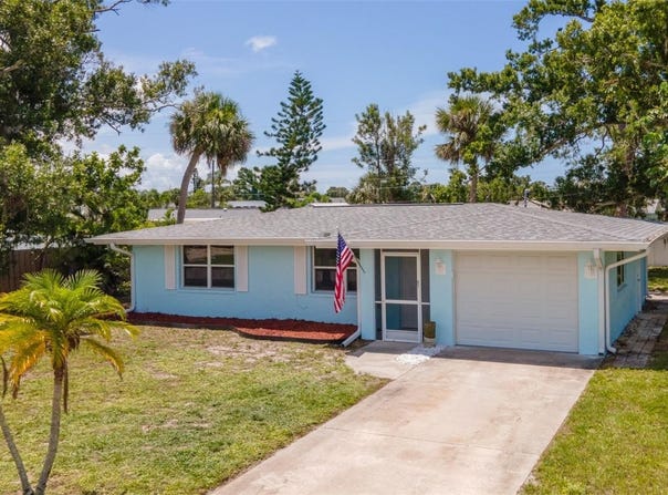 231 LAKEVIEW LANE, ENGLEWOOD, FL 34223