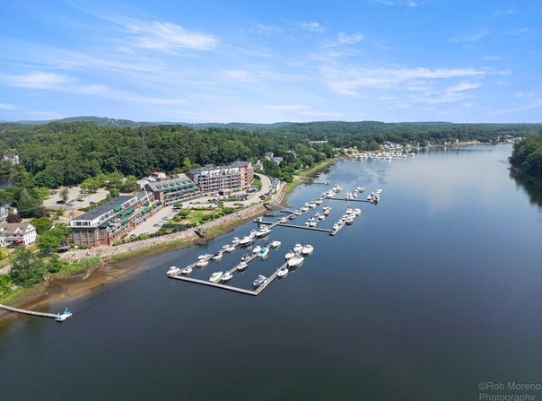 60 Merrimac Street, Amesbury, MA 01913
