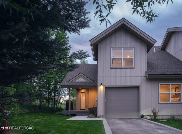 112 ASPEN MEADOWS Road, Driggs, ID 83422