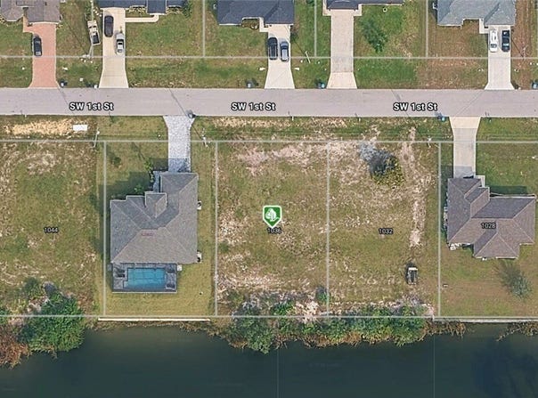 1036 SW 1st Street, Cape Coral, FL 33991