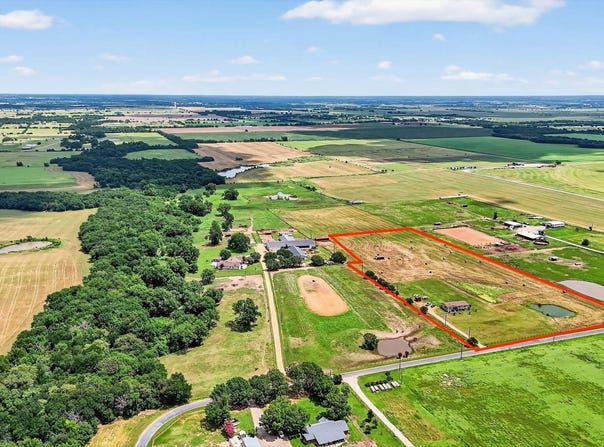 1802 Batey Road, Collinsville, TX 76233