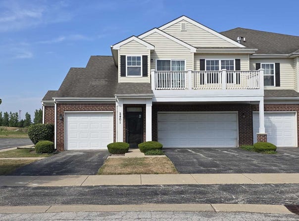 2401 Echelon Circle, Matteson, IL 60443