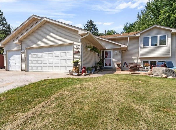 18307 Euclid Street, Farmington, MN 55024