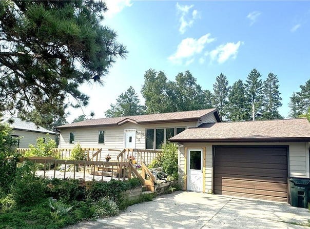 506 Main Street W, Nevis, MN 56467
