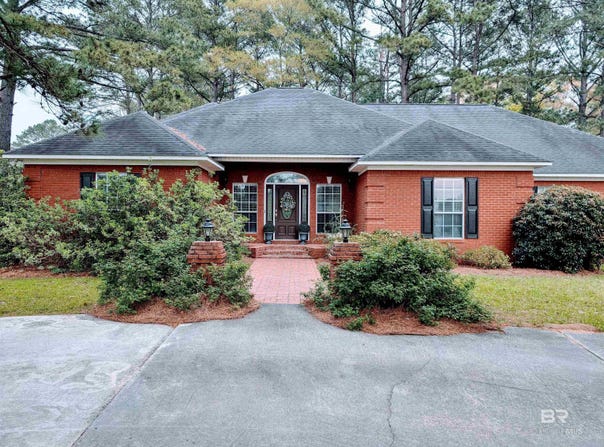 506 Old Castleberry Road, Brewton, AL 36426