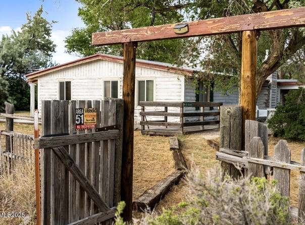 8250 Llama Drive, Winnemucca, NV 89445
