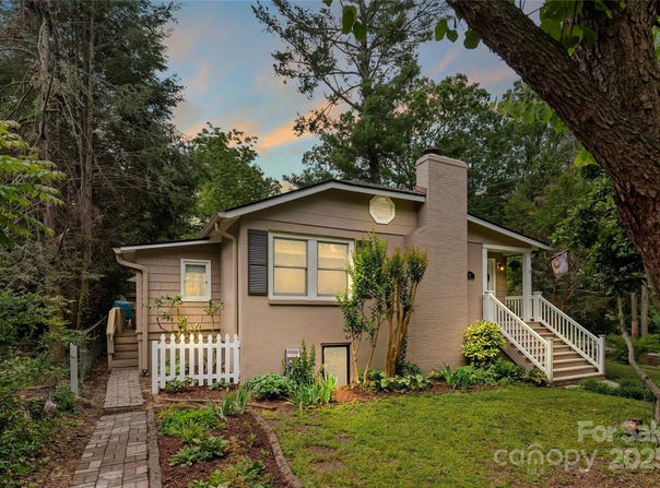 261 Forest Hill Drive, Asheville, NC 28803