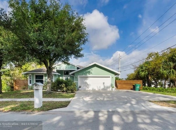 4521 SW 25th Ave, Fort Lauderdale, FL 33312