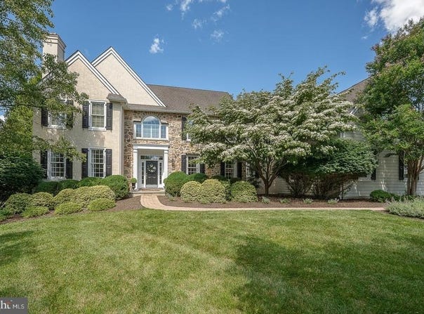 121 SPRING TREE DRIVE, NEWTOWN SQUARE, PA 19073