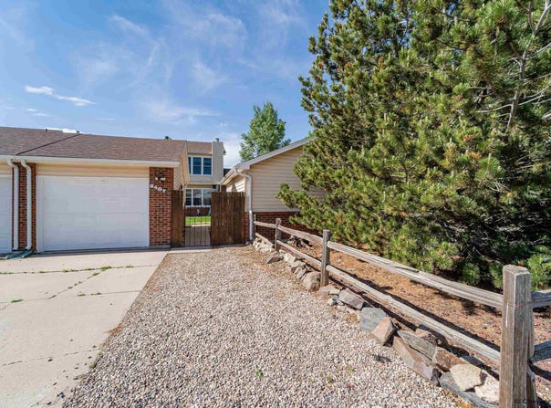 2407 E 16TH ST, Cheyenne, WY 82001