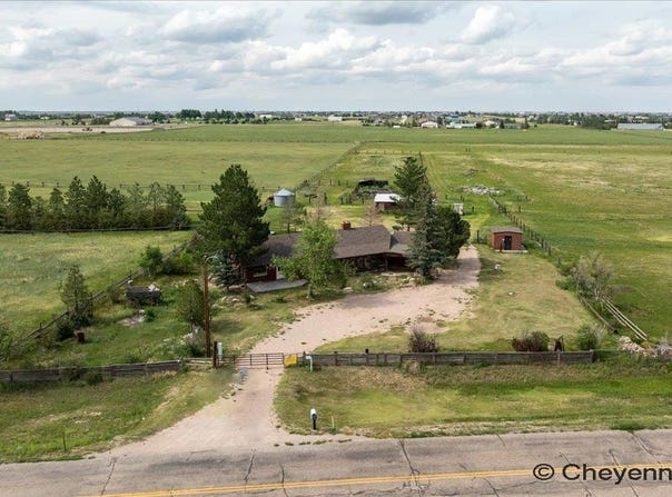 8420 E PERSHING BLVD, Cheyenne, WY 82001