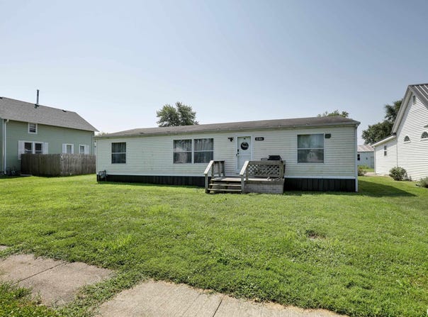207 ADAMS Street, Coatsburg, IL 62325