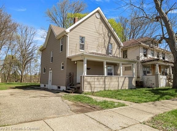 1457 Poplar Street, Flint, MI 48503