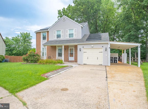 8 RED BUD COURT, ESSEX, MD 21221