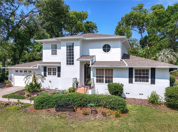 1405 HILLTOP DRIVE, MOUNT DORA, FL 32757
