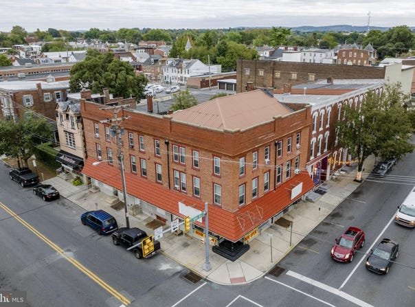 834 CHESTNUT Street, LEBANON, PA 17042
