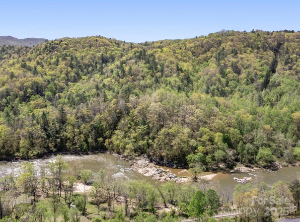 21 River Park Way unit: 47, Marshall, NC 28753