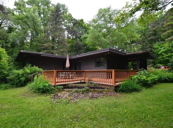 8130 E Genesee, Manlius, NY 13066