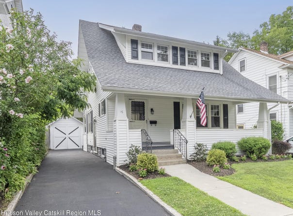 15 Len Court, Kingston, NY 12401