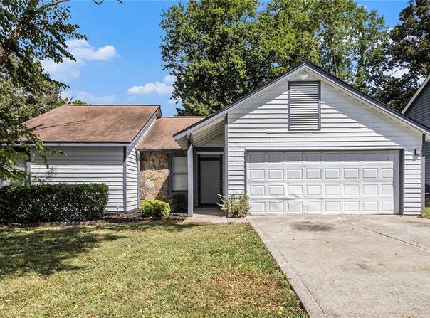 1066 Worcester Place NW, Lilburn, GA 30047