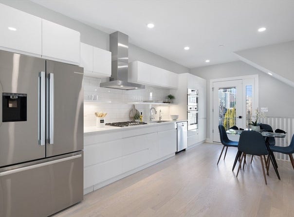 96 Cottage St, Boston, MA 02128