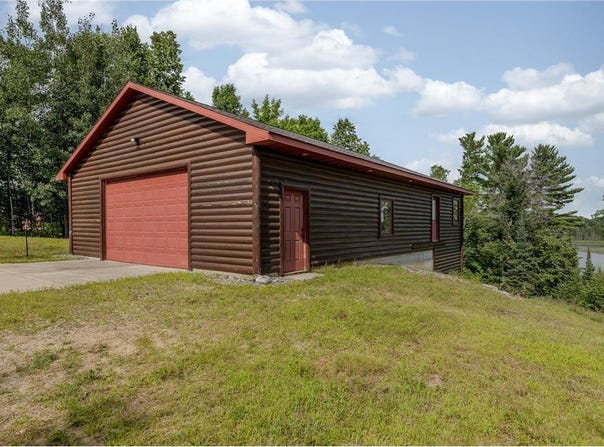 1694 Buckshot Trail NW, Hackensack, MN 56452