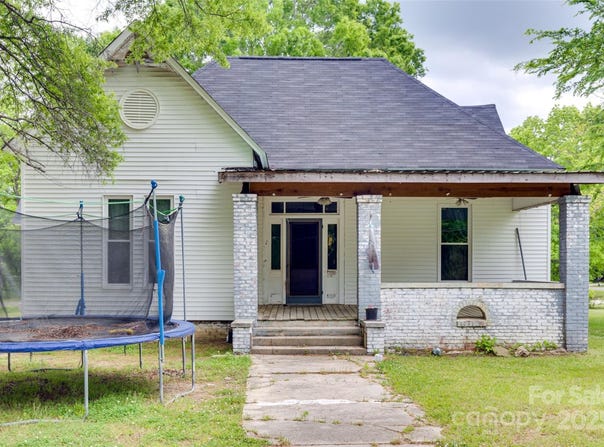 302 Charlotte Street, York, SC 29745