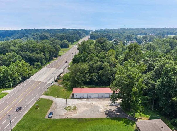 15200 Highway 412 E, Lexington, TN 38351