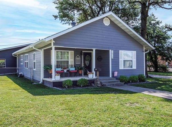 1520 N 8th Street, Neodesha, KS 66757