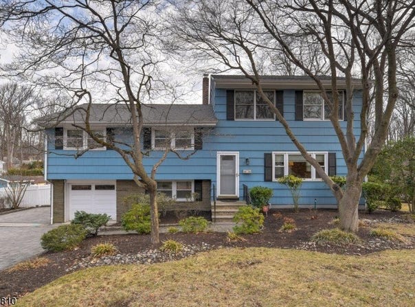 174 Grove Ave, Metuchen Boro, NJ 08840-1643