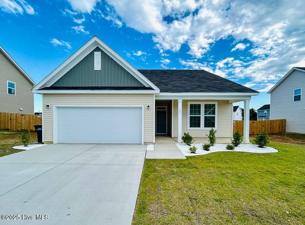 107 Harvest Bluff Lane, Jacksonville, NC 28546
