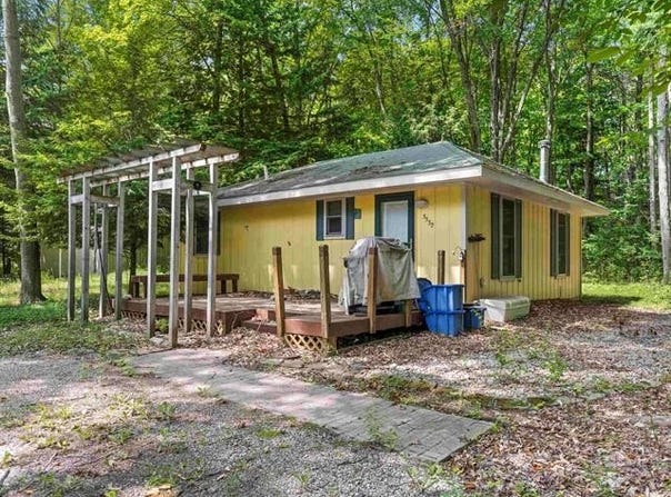 3530 WARREN ROAD, BENZONIA TWP, MI 49617