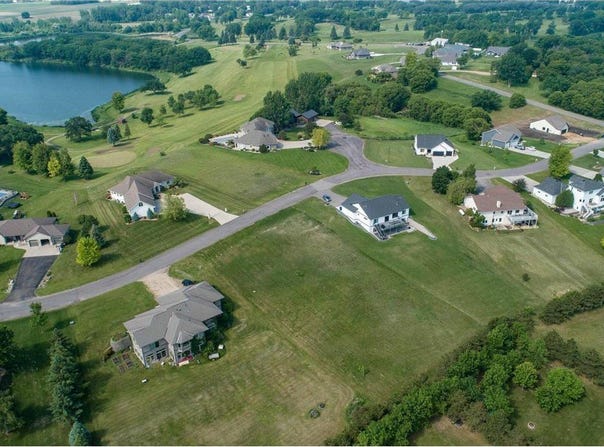 3509 Pebble Hills Drive, Fergus Falls, MN 56537