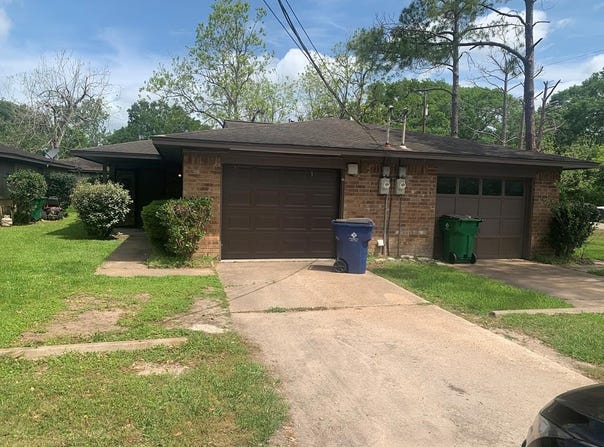 717-719 Cincinnati St., Angleton, TX 77515