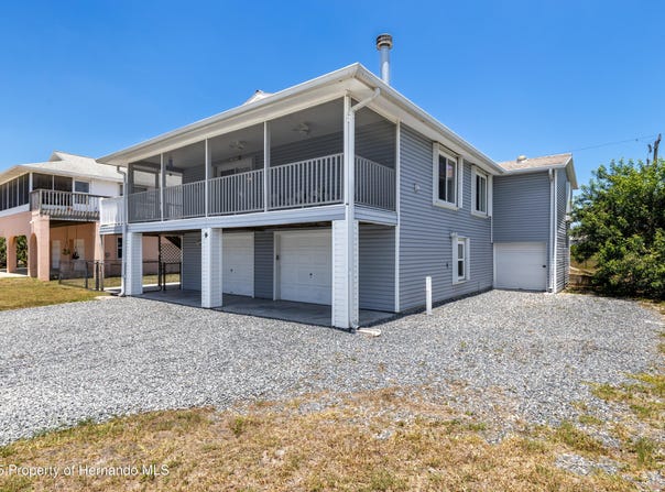 9 FLAGLER Drive, Palm Coast, FL 32137