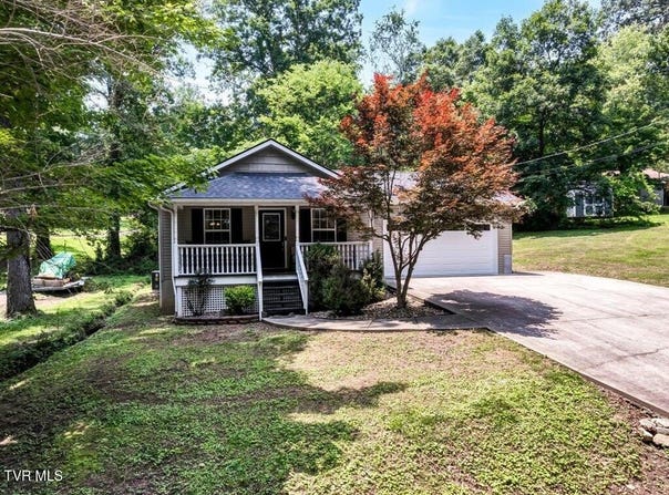 120 Oak Road, Powell, TN 37849