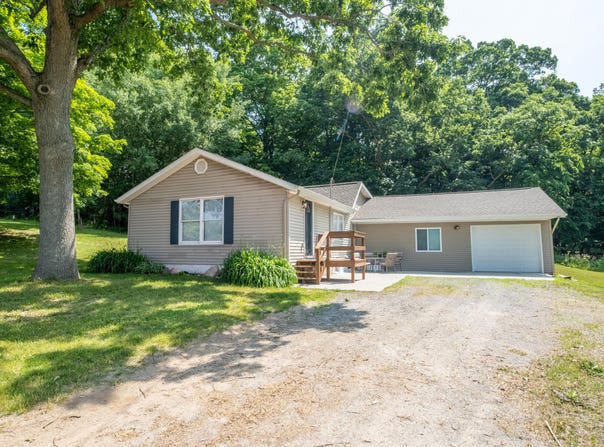 10456 Ferris Avenue, Grant, MI 49327