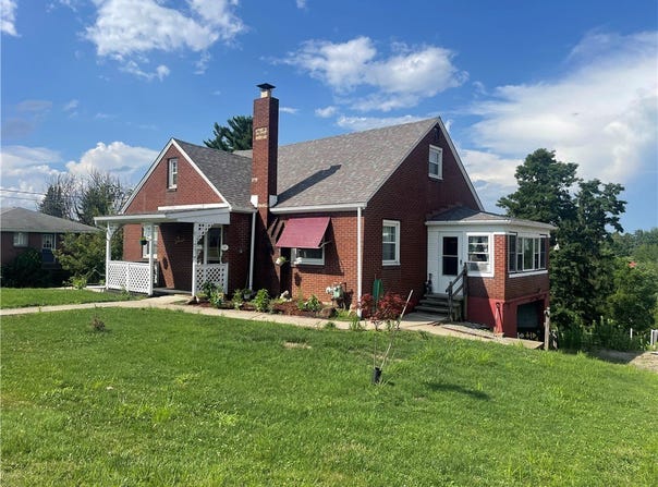 33 Orchard Ln., Carroll Twp, PA 15063