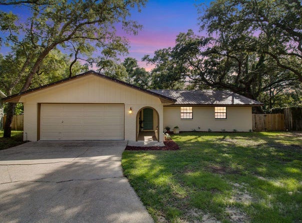 651 Caribbean Way, Niceville, FL 32578