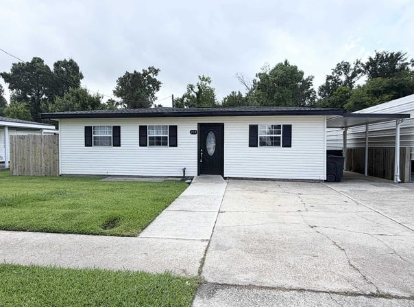 208 Hidalgo Drive, Houma, LA 70363