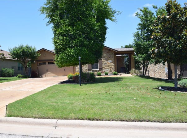224 Tavish TRL, Austin, TX 78738